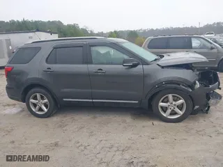 2019 Ford Explorer XLT with VIN 1FM5K7DH1KGB01563, listed as a IAAI auction lot 41548017 with 95,379 mi miles. Bid and sale history available at carsss.com. Image 13.