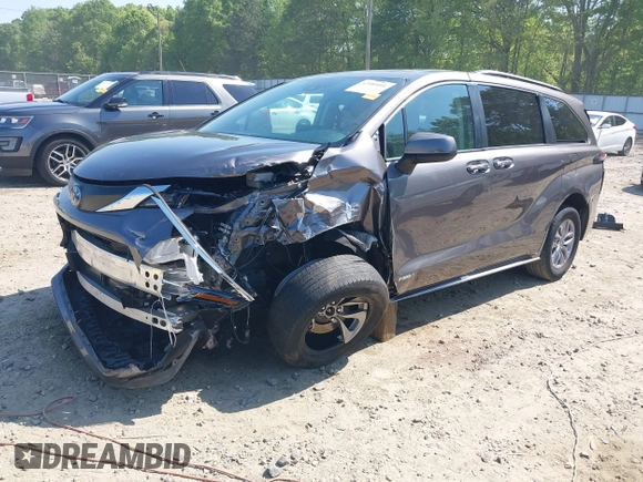 2021 Toyota Sienna XLE z VIN 5TDYRKEC0MS007394, wystawiony jako IAAI lot #42080004 z przebiegiem 75 553 mil mil oraz . Historia ofert i sprzedaży dostępna na DreamBid. Obrazek 20.