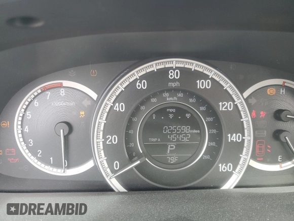 2016 Honda Accord Sedan LX with VIN 1HGCR2F31GA139236, listed as a Copart auction lot 51863985 with 25,598 mi miles and Salvage Title. Bid and sale history available at carsss.com. Image 9.