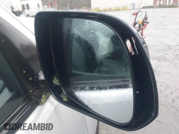 2012 Toyota Tacoma with VIN 5TFNX4CN6CX010382, listed as a IAAI auction lot 41863659 with 66,468 mi miles and . Bid and sale history available at DreamBid. Image 5.
