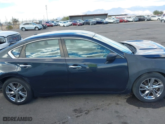 2017 Nissan Altima 2.5 SV with VIN 1N4AL3APXHC172982, listed as a IAAI auction lot 41733473 with 118,738 mi miles. Bid and sale history available at carsss.com. Image 14.
