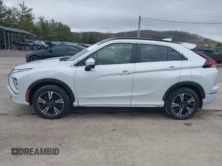 2024 Mitsubishi Eclipse Cross SE with VIN JA4ATWAA7RZ000716, listed as a IAAI auction lot 41221220 with 903 mi miles and . Bid and sale history available at DreamBid. Image 15.
