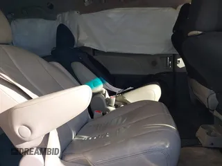 2011 Toyota Sienna XLE AAS with VIN 5TDYK3DC9BS103193, listed as a IAAI auction lot 41073036 with 175,474 mi miles and . Bid and sale history available at DreamBid. Image 8.
