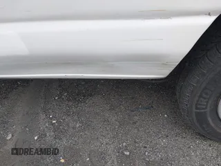 2011 Ford Econoline Passenger XL с VIN 1FBNE3BL3BDA61357, выставлен на аукционе IAAI как лот 39828147 с пробегом 106 810 миль миль и . История ставок и продаж доступна на DreamBid. Изображение 14.