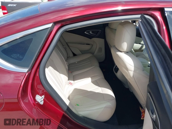 2015 Chrysler 200 C with VIN 1C3CCCCB4FN655152, listed as a IAAI auction lot 41953932 with 67,014 mi miles and . Bid and sale history available at DreamBid. Image 8.