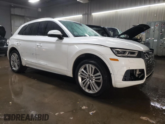 2018 Audi Q5 Premium Plus with VIN WA1BNAFY2J2007240, listed as a Copart auction lot 88902905 with 83,180 mi miles and Salvage Title. Bid and sale history available at carsss.com. Image 4.