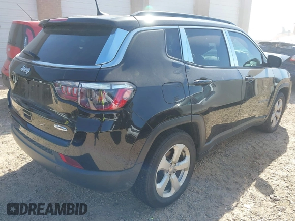 2021 Jeep Compass Latitude with VIN 3C4NJCBB4MT532251, listed as a IAAI auction lot 41889321 with 52,295 mi miles and . Bid and sale history available at DreamBid. Image 4.