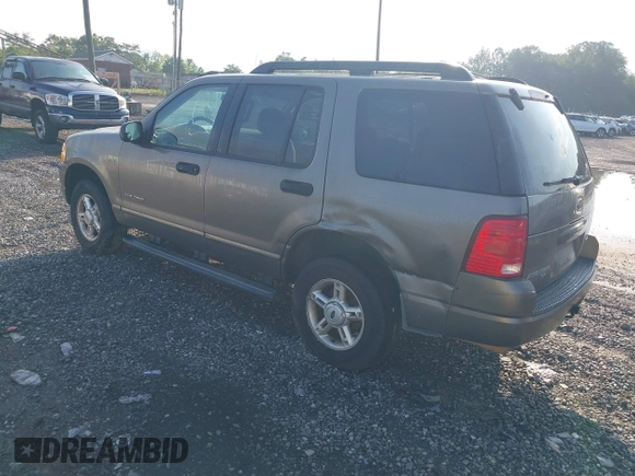 2005 Ford Explorer XLT with VIN 1FMZU73EX5UB57963, listed as a IAAI auction lot 42746723 with 295,560 mi miles and . Bid and sale history available at DreamBid. Image 3.