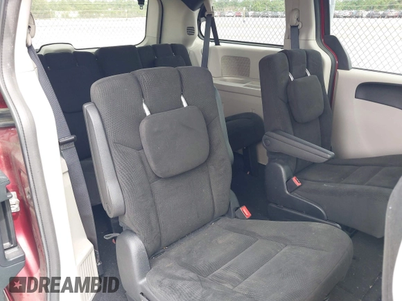 2016 Dodge Grand Caravan SE with VIN 2C4RDGBG9GR116599, listed as a IAAI auction lot 42156120 with 78,238 mi miles and . Bid and sale history available at DreamBid. Image 8.