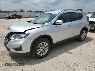 2017 Nissan Rogue SV with VIN 5N1AT2MVXHC876609, listed as a Copart auction lot 62271525 with 42,707 mi miles and Salvage title. Bid and sale history available at DreamBid. Image 1.