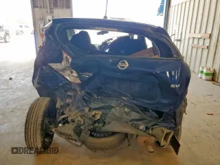 2019 Nissan Note SV z VIN 3N1CE2CP7KL361656, wystawiony jako Copart lot #61381945 z przebiegiem 184 113 mil mil oraz Nie do naprawy • Non repairable. Historia ofert i sprzedaży dostępna na DreamBid. Obrazek 6.
