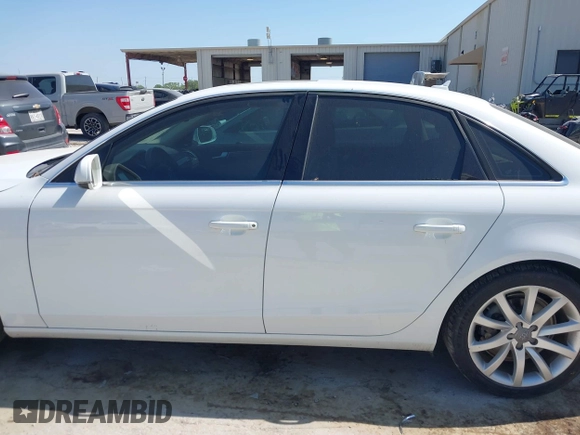 2013 Audi A4 Premium Plus z VIN WAUFFAFL2DN007960, wystawiony jako IAAI lot #42017057 z przebiegiem 104 347 mil mil oraz . Historia ofert i sprzedaży dostępna na DreamBid. Obrazek 15.