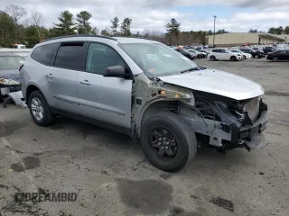 2017 Chevrolet Traverse LS with VIN 1GNKRFED4HJ353772, listed as a Copart auction lot 48069045 with 101,540 mi miles and Salvage Title. Bid and sale history available at carsss.com. Image 4.