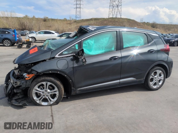 2020 Chevrolet Bolt EV LT z VIN 1G1FY6S03L4140715, wystawiony jako Copart lot #54419595 z przebiegiem Nie podano mil oraz Szkoda całkowita • Salvage title. Historia ofert i sprzedaży dostępna na DreamBid. Obrazek 1.