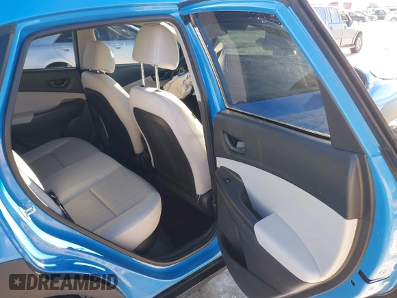 2023 Hyundai Kona SEL with VIN KM8K6CAB3PU956256, listed as a IAAI auction lot 41286226 with 24,973 mi miles. Bid and sale history available at carsss.com. Image 8.