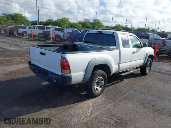2005 Toyota Tacoma PreRunner z VIN 5TETU62N55Z086801, wystawiony jako IAAI lot #41699187 z przebiegiem 171 703 mil mil oraz . Historia ofert i sprzedaży dostępna na DreamBid. Obrazek 4.