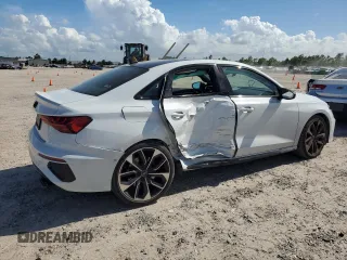 2023 Audi S3 Premium Plus z VIN WAUH3DGY2PA048968, wystawiony jako Copart lot #58960584 z przebiegiem 9 861 mil mil oraz Szkoda całkowita • Salvage title. Historia ofert i sprzedaży dostępna na DreamBid. Obrazek 3.