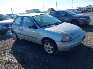1999 Suzuki Swift z VIN 2S2AB21H9X6600313, wystawiony jako IAAI lot #41430319 z przebiegiem 149 795 mil mil oraz . Historia ofert i sprzedaży dostępna na DreamBid. Obrazek 1.