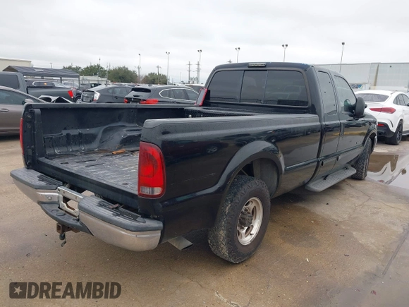 2001 Ford Super Duty F-250 XL with VIN 1FTNX20F01EA27544, listed as a IAAI auction lot 41395573 with 320,395 mi miles. Bid and sale history available at carsss.com. Image 4.