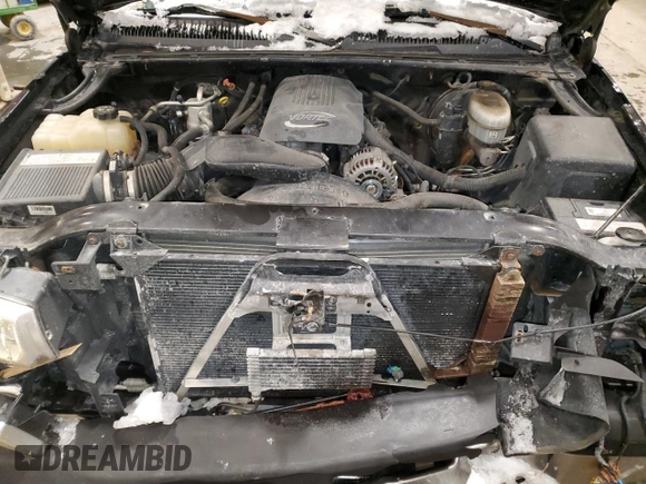 2004 Chevrolet Silverado 1500 with VIN 1GCEK19T74E215564, listed as a Copart auction lot 44769685 with 249,369 mi miles and Non Repairable. Bid and sale history available at DreamBid. Image 11.