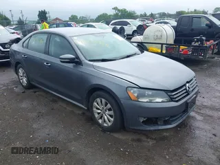 2013 Volkswagen Passat S with VIN 1VWAP7A35DC024099, listed as a IAAI auction lot 42155950 with 113,055 mi miles and . Bid and sale history available at DreamBid. Image 1.