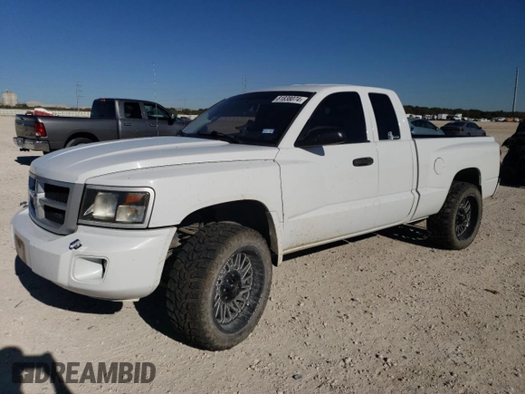 2011 Ram Dakota Bighorn/Lonestar with VIN 1D7RE3BKXBS606606, listed as a Copart auction lot 81838074 with 189,731 mi miles and Salvage Title. Bid and sale history available at carsss.com. Image 1.