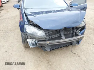 2014 Volkswagen Jetta TDI w/Sunroof z VIN 3VWPL7AJ6EM611089, wystawiony jako IAAI lot #42262484 z przebiegiem 106 328 mil mil oraz . Historia ofert i sprzedaży dostępna na DreamBid. Obrazek 6.