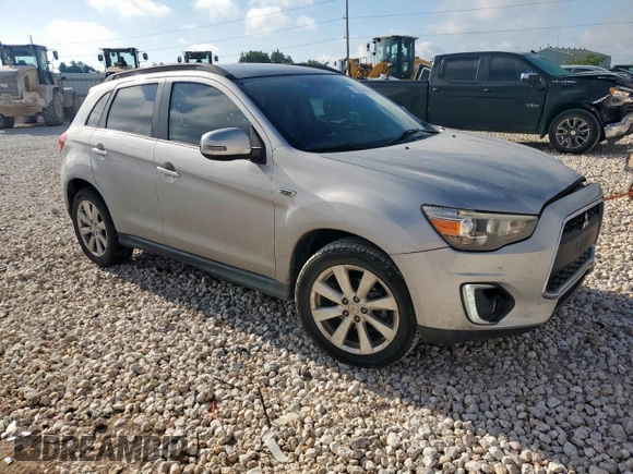 2015 Mitsubishi Outlander GT z VIN 4A4AP4AW2FE045214, wystawiony jako Copart lot #62014515 z przebiegiem 92 633 mil mil oraz Szkoda całkowita • Salvage title. Historia ofert i sprzedaży dostępna na DreamBid. Obrazek 4.