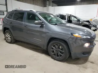 2016 Jeep Cherokee Altitude with VIN 1C4PJLCB8GW258011, listed as a Copart auction lot 80121004 with 170,172 mi miles and Salvage Title. Bid and sale history available at carsss.com. Image 4.