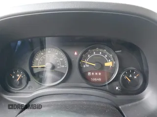 2016 Jeep Patriot Sport with VIN 1C4NJRBB5GD709029, listed as a IAAI auction lot 42303032 with 73,549 mi miles and . Bid and sale history available at DreamBid. Image 7.
