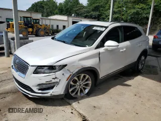 2019 Lincoln MKC Select с VIN 5LMCJ2C98KUL42803, выставлен на аукционе Copart как лот 62611825 с пробегом 118 911 миль миль и Списание • Salvage title. История ставок и продаж доступна на DreamBid. Изображение 1.