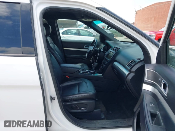 2017 Ford Explorer XLT с VIN 1FM5K7D81HGA98642, выставлен на аукционе IAAI как лот 42398111 с пробегом 140 601 миль миль и . История ставок и продаж доступна на DreamBid. Изображение 5.