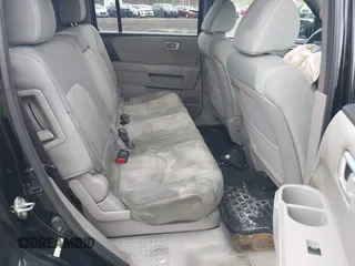 2015 Honda Pilot LX with VIN 5FNYF4H23FB047662, listed as a IAAI auction lot 41952933 with 227,892 mi miles and . Bid and sale history available at carsss.com. Image 8.
