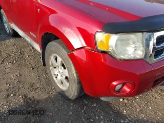 2008 Ford Escape XLT with VIN 1FMCU93198KB91844, listed as a IAAI auction lot 42493079 with Not provided miles and . Bid and sale history available at DreamBid. Image 6.