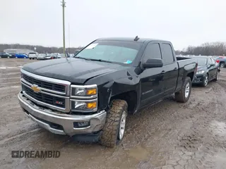 2015 Chevrolet Silverado 1500 LT with VIN 1GCVKREC5FZ264391, listed as a IAAI auction lot 41222685 with 138,874 mi miles. Bid and sale history available at carsss.com. Image 6.