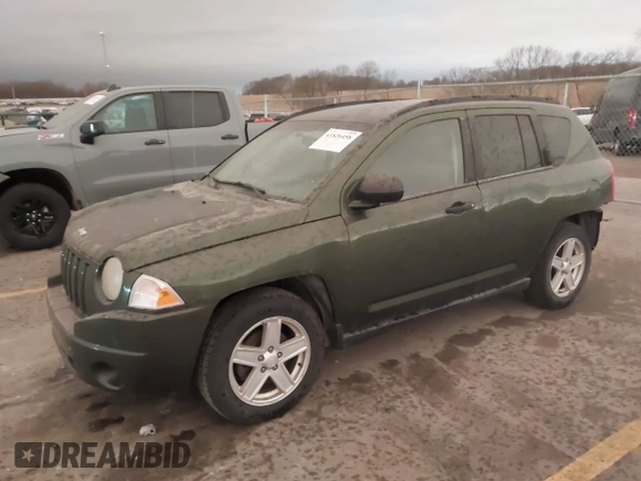 2007 Jeep Compass Sport with VIN 1J8FT47W77D221755, listed as a IAAI auction lot 41826458 with 205,072 mi miles. Bid and sale history available at carsss.com. Image 2.