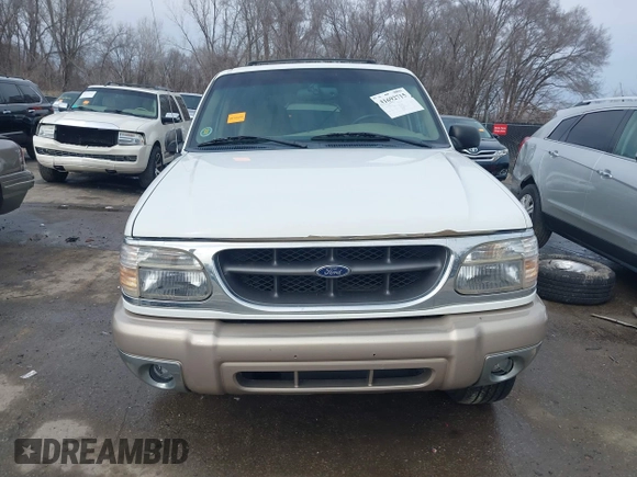 1999 Ford Explorer XLT z VIN 1FMZU35P1XZB05795, wystawiony jako IAAI lot #41692715 z przebiegiem 95 149 mil mil oraz . Historia ofert i sprzedaży dostępna na DreamBid. Obrazek 13.
