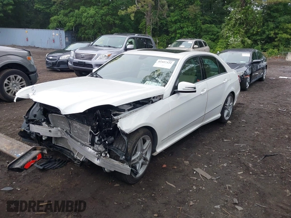 2013 Mercedes-Benz E 350 Luxury with VIN WDDHF8JB4DA727504, listed as a IAAI auction lot 42457322 with 39,803 mi miles and . Bid and sale history available at DreamBid. Image 18.