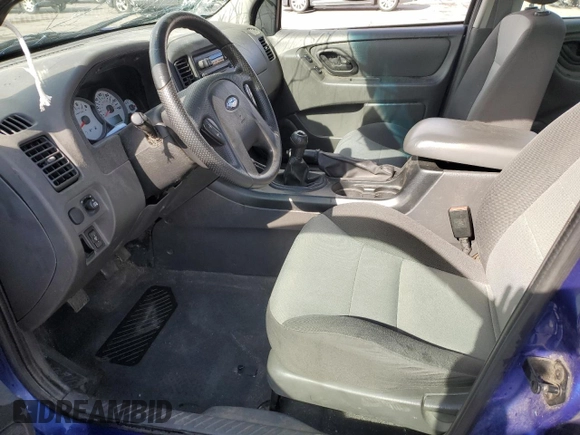 2005 Ford Escape XLS with VIN 1FMCU92Z25KB84124, listed as a Copart auction lot 49141705 with Not provided miles and Salvage title. Bid and sale history available at DreamBid. Image 7.