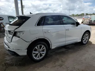 2021 Audi Q3 S line Premium with VIN WA1DECF3XM1045978, listed as a Copart auction lot 59963385 with 43,074 mi miles and Salvage title. Bid and sale history available at DreamBid. Image 3.