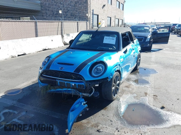 2019 MINI Convertible Cooper S with VIN WMWWG9C50K3J31011, listed as a IAAI auction lot 41332186 with 82,105 mi miles. Bid and sale history available at carsss.com. Image 6.