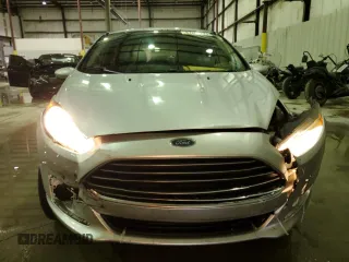 2016 Ford Fiesta SE with VIN 3FADP4EJ6GM111736, listed as a Copart auction lot 87804225 with 136,377 mi miles and Non Repairable. Bid and sale history available at DreamBid. Image 5.