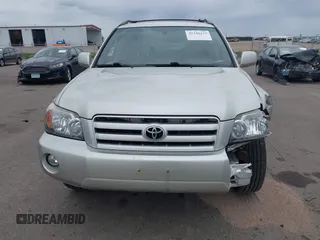 2004 Toyota Highlander с VIN JTEEP21A040055165, выставлен на аукционе IAAI как лот 42346273 с пробегом 198 565 миль миль и . История ставок и продаж доступна на DreamBid. Изображение 12.