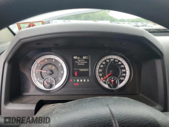 2014 Ram 1500 Tradesman z VIN 1C6RR7FT8ES427226, wystawiony jako Copart lot #59457185 z przebiegiem 198 328 mil mil oraz Szkoda całkowita • Salvage title. Historia ofert i sprzedaży dostępna na DreamBid. Obrazek 9.