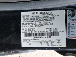 2009 Lincoln MKZ with VIN 3LNHM26T09R610123, listed as a IAAI auction lot 41679685 with 192,466 mi miles and . Bid and sale history available at DreamBid. Image 9.