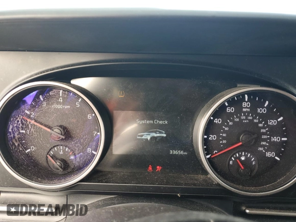 2022 Kia Carnival LXS with VIN KNDNB4H34N6086634, listed as a Copart auction lot 81925734 with 33,656 mi miles and Salvage Title. Bid and sale history available at carsss.com. Image 9.