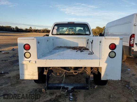 2006 Ford F-250 with VIN 1FDSX21586ED11094, listed as a Copart auction lot 86513434 with Not provided miles and Non repairable. Bid and sale history available at DreamBid. Image 6.