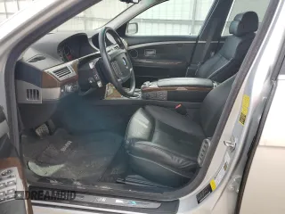 2008 BMW 7 Series 750i with VIN WBAHL83508DT13048, listed as a Copart auction lot 85141334 with 140,853 mi miles and Clean title. Bid and sale history available at DreamBid. Image 7.
