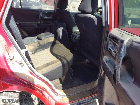 2022 Toyota 4Runner TRD Off Road with VIN JTEPU5JR1N6073522, listed as a IAAI auction lot 41617512 with 52,435 mi miles. Bid and sale history available at carsss.com. Image 8.