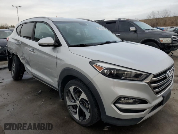2017 Hyundai Tucson Value with VIN KM8J3CA21HU368278, listed as a Copart auction lot 82591364 with 94,737 mi miles and Salvage Title. Bid and sale history available at carsss.com. Image 4.